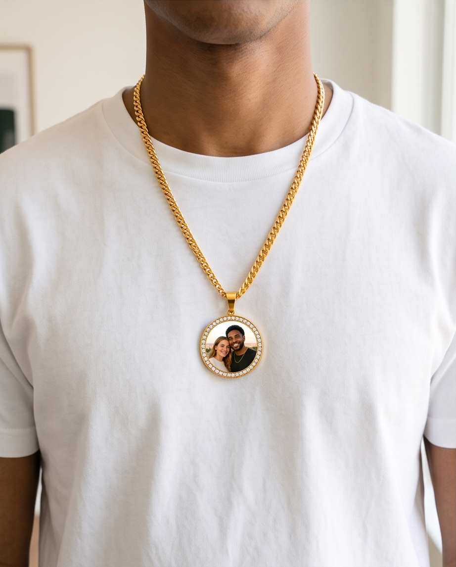 Circle Zirconia Photo Pendant